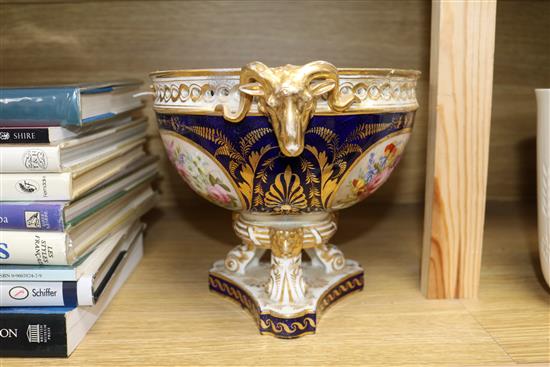 A Regency English porcelain pot pourri height 19cm